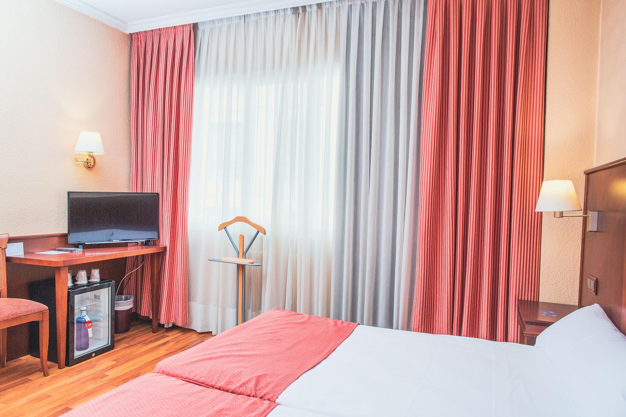 Hotel Cason Del Tormes By Happyculture Madrid Ngoại thất bức ảnh