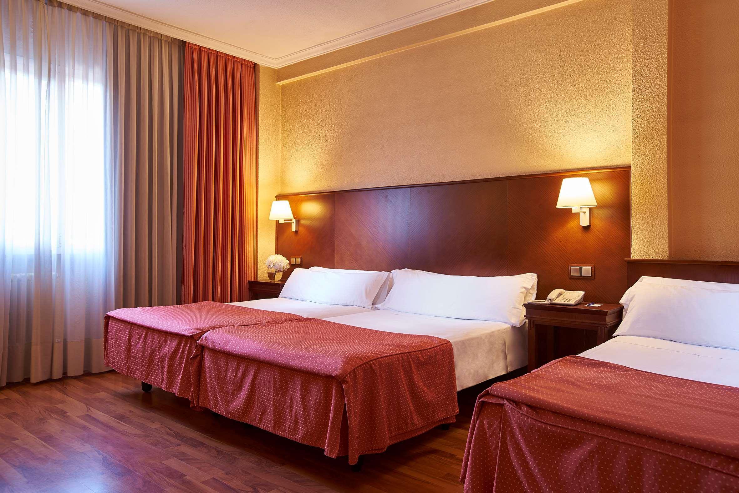Hotel Cason Del Tormes By Happyculture Madrid Ngoại thất bức ảnh