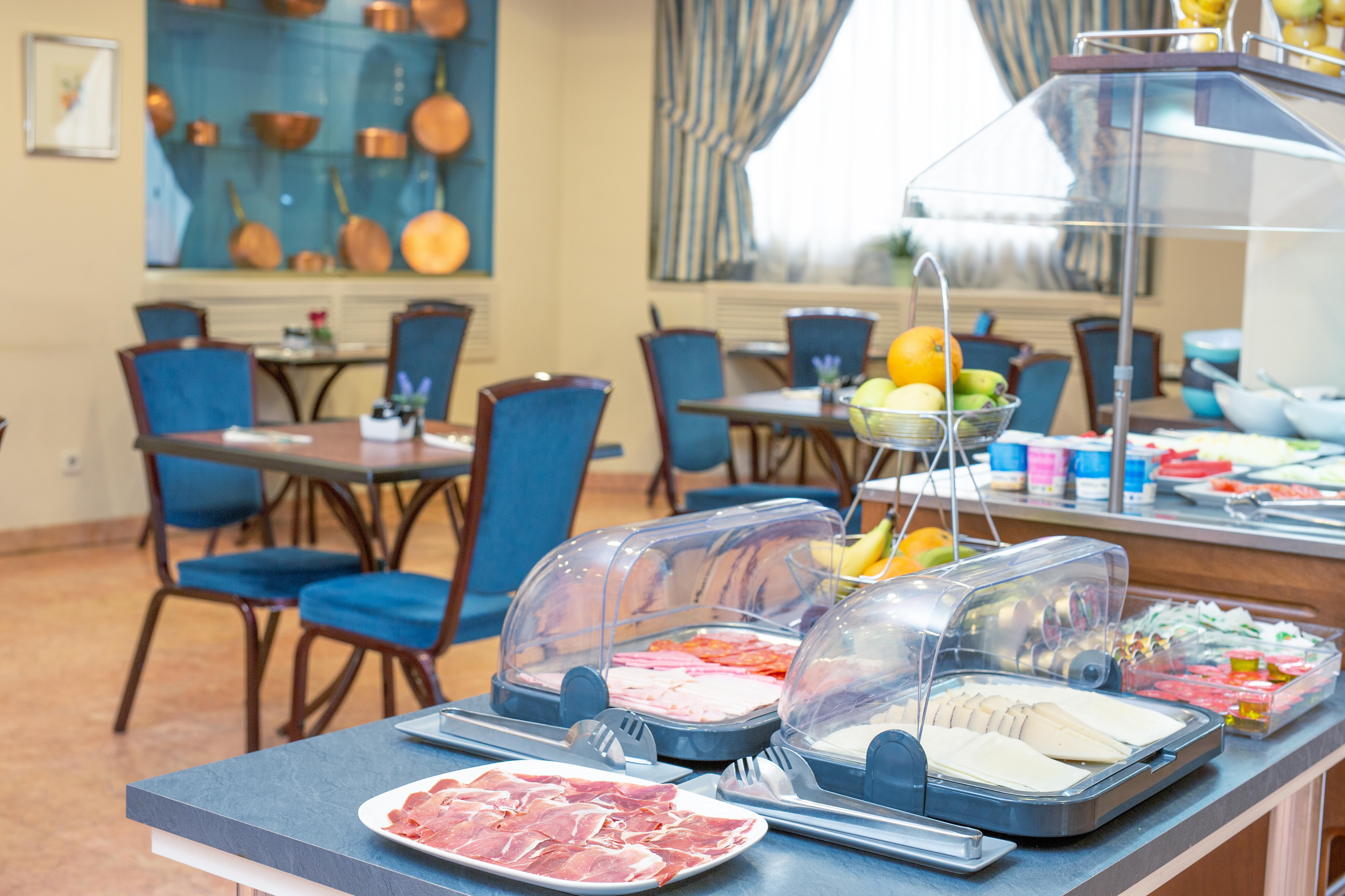 Hotel Cason Del Tormes By Happyculture Madrid Ngoại thất bức ảnh