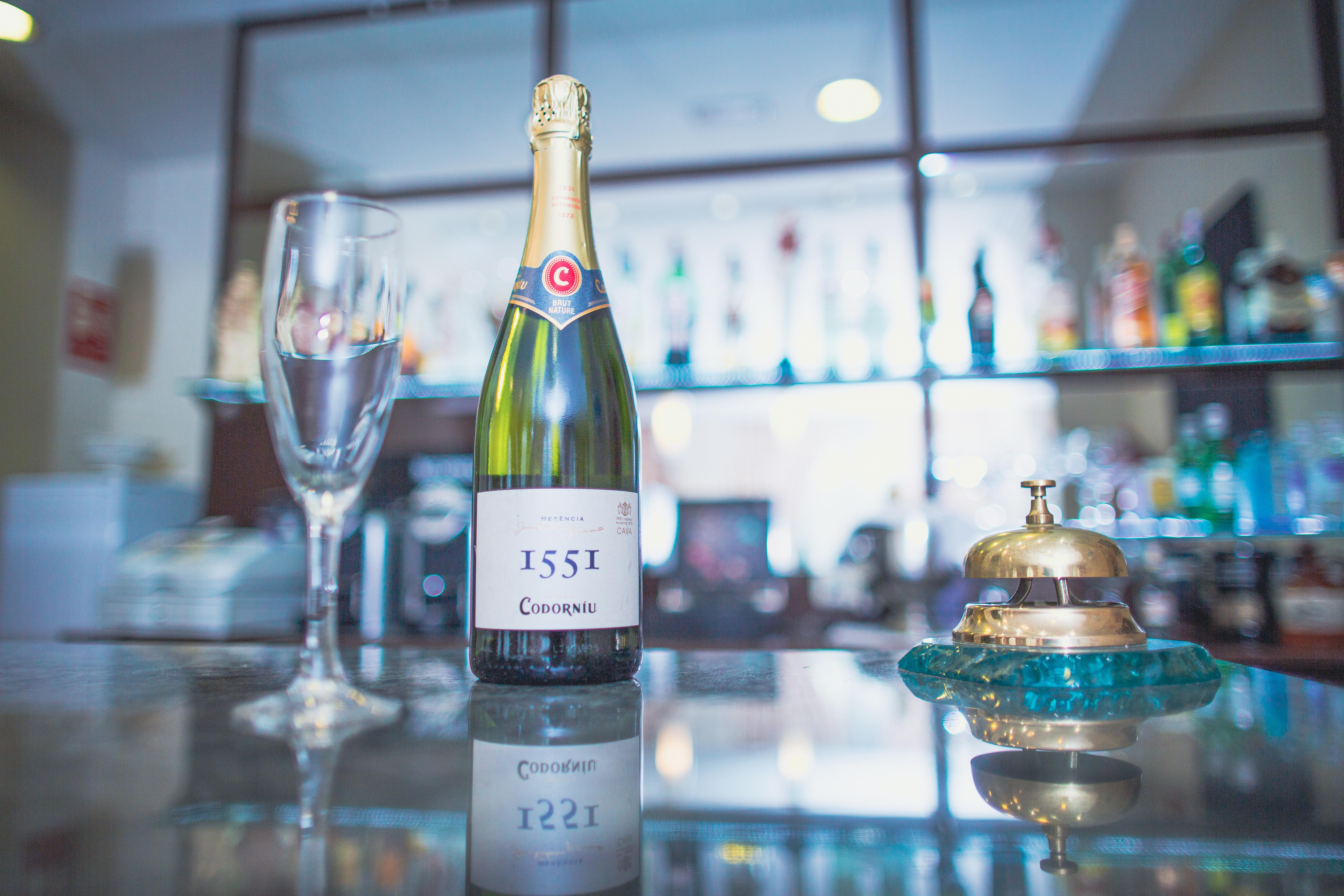 Hotel Cason Del Tormes By Happyculture Madrid Ngoại thất bức ảnh