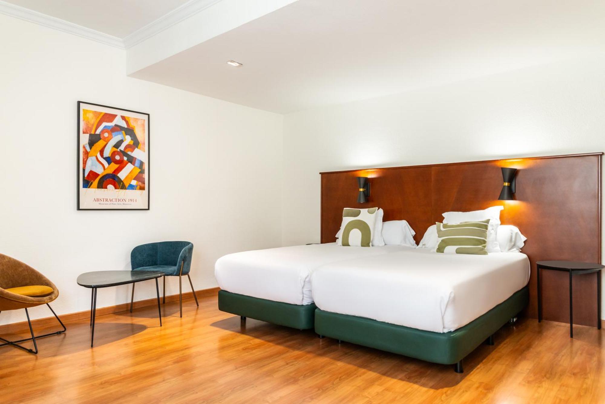 Hotel Cason Del Tormes By Happyculture Madrid Ngoại thất bức ảnh